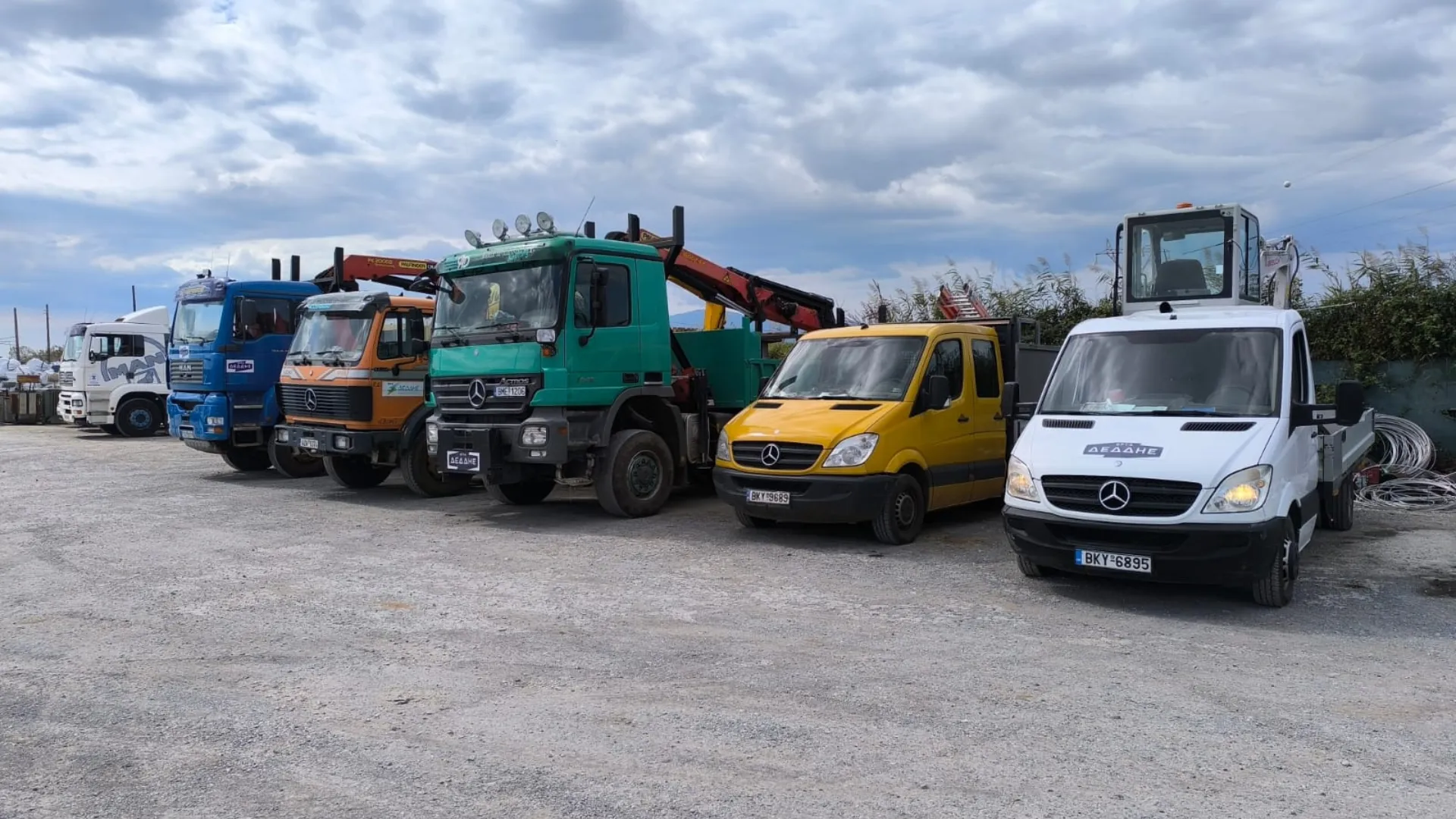 Οχήματα υποστήριξης